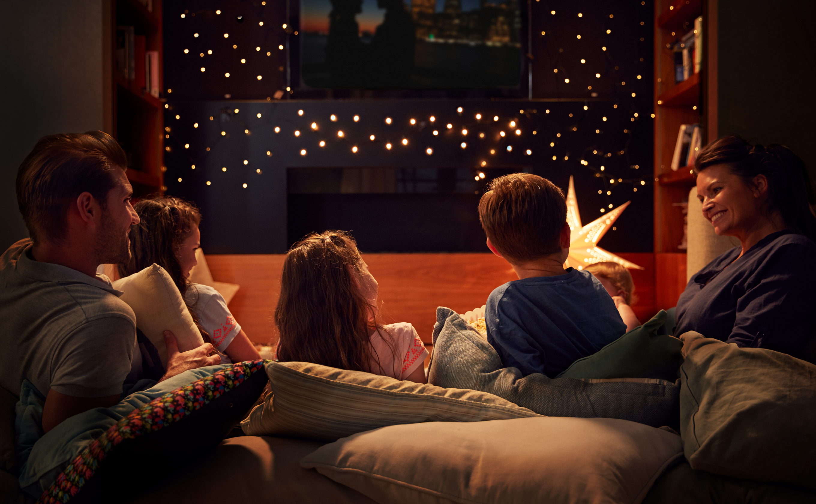 Transform Your Living Room into a Personal Cinema with these 5 Tips