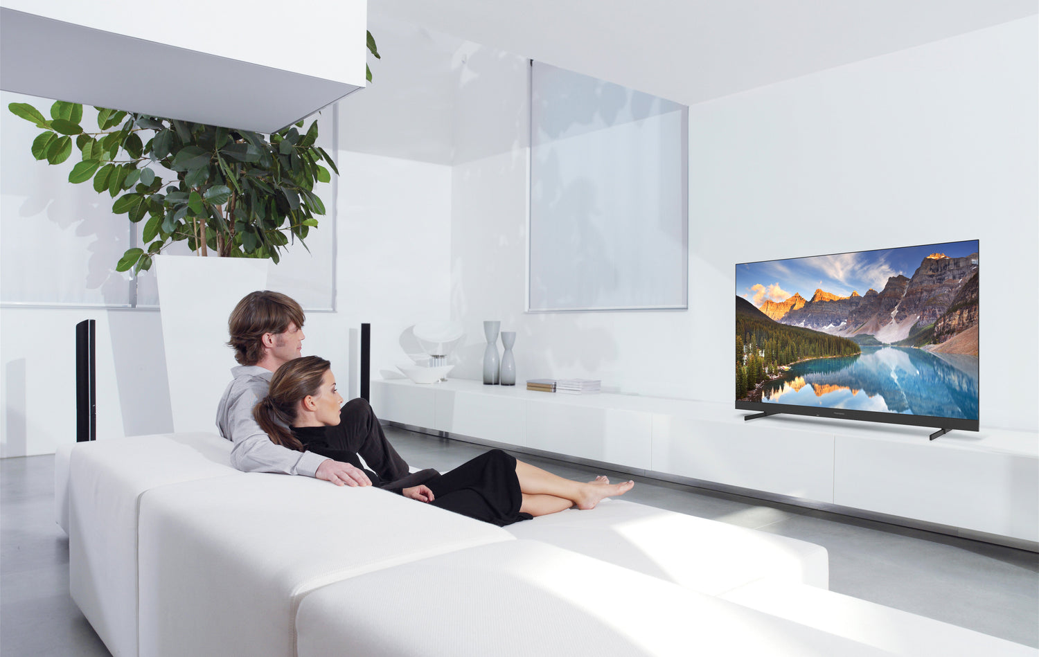 Guide to ideal TV size  and optimal viewing distance